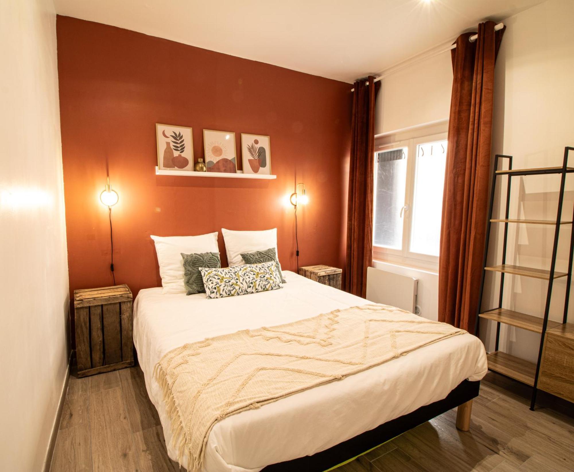 Апартаменты Nimes Centre - A 5 Minutes Des Arenes Экстерьер фото